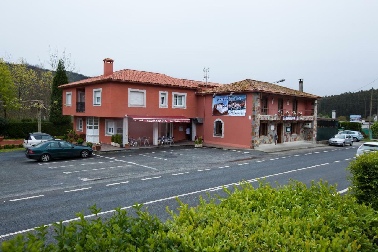 Hotel Terranova Oza de los Ríos Zewnętrze zdjęcie