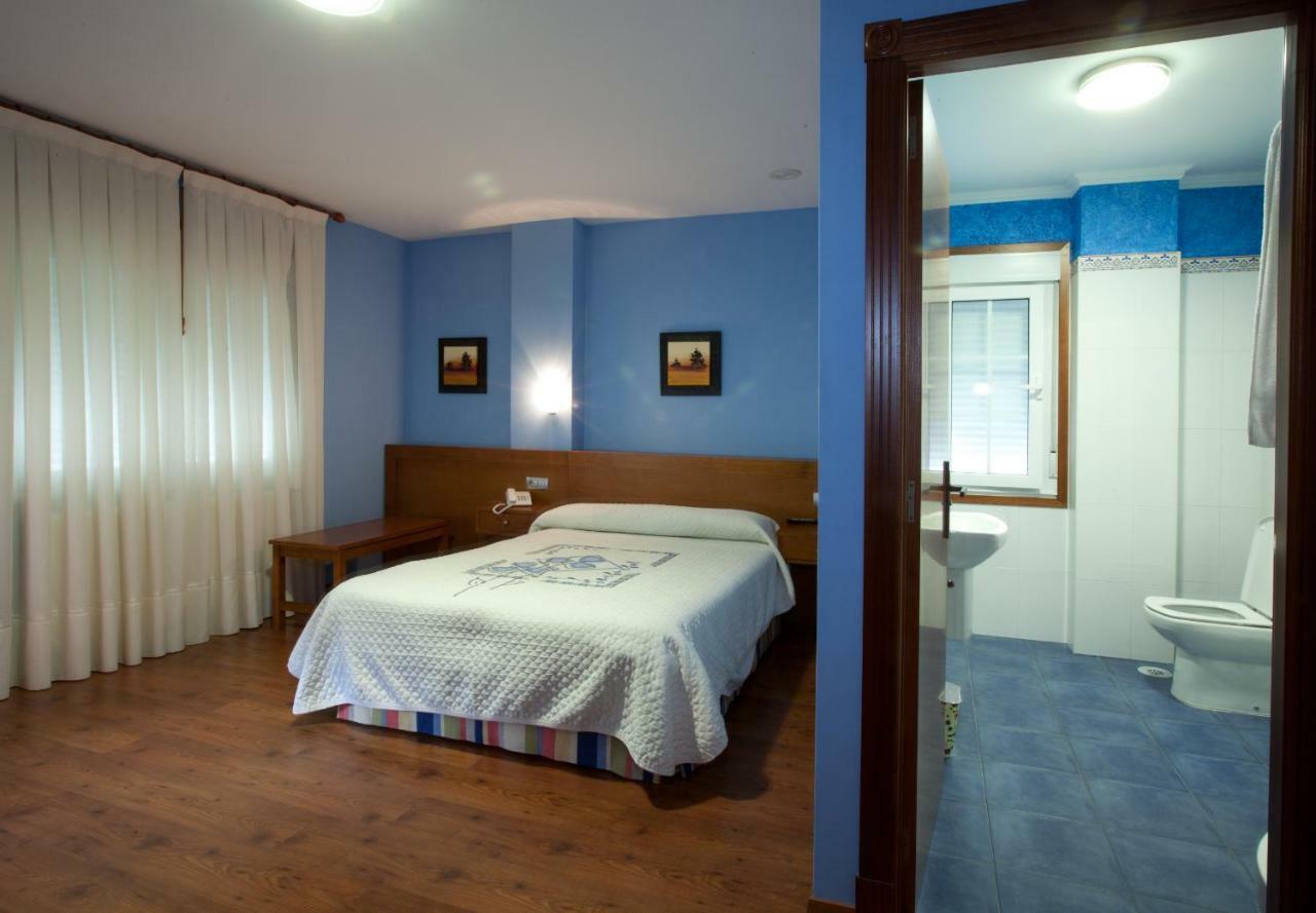 Hotel Terranova Oza de los Ríos Zewnętrze zdjęcie